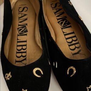 Vintage Sam & Libby Black and Gold Loafers with Metallic Details